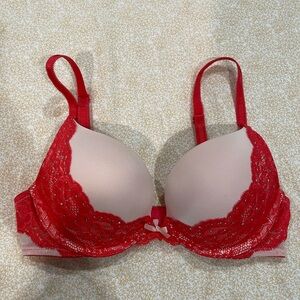 Victoria Secret Dream Angels Plunge Push Up Bra